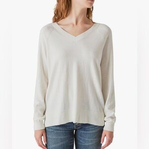Women's V-Neck Cream Sweater